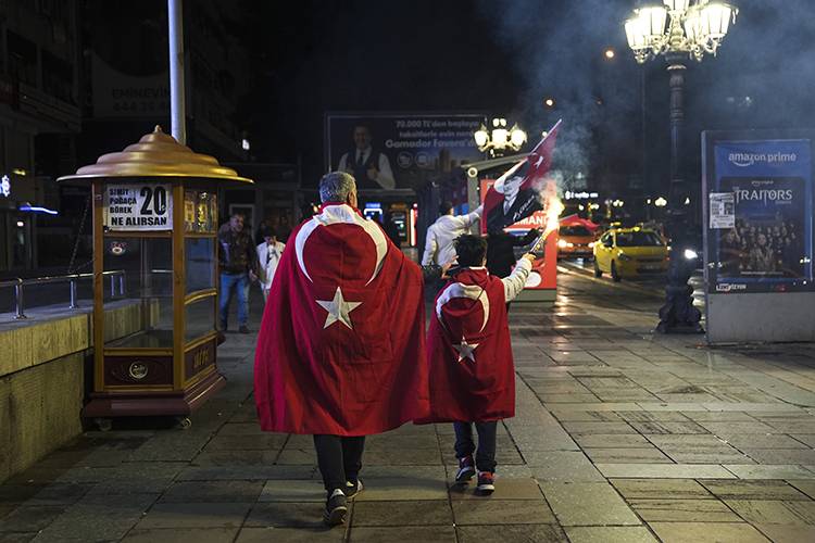Türkiye'nin Dünya Kupası zaferi coşkuyla kutlandı, işte o özel kareler... 2
